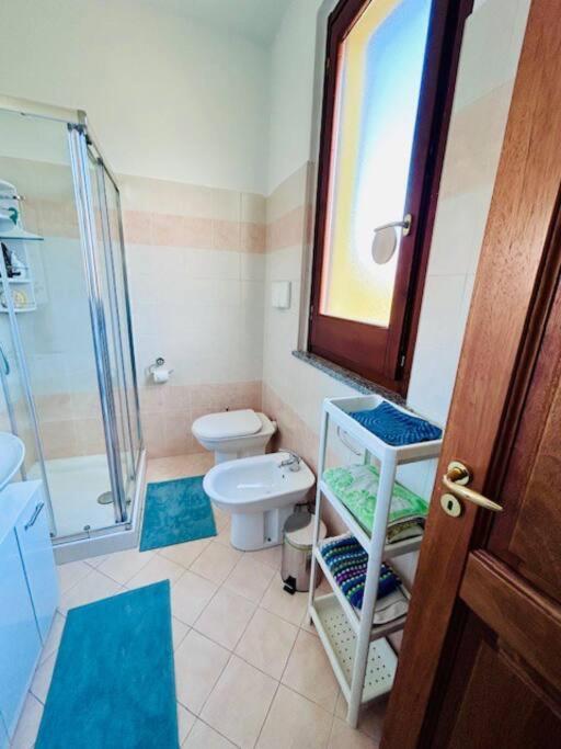 Casa Lucia A Carugo Appartement Buitenkant foto