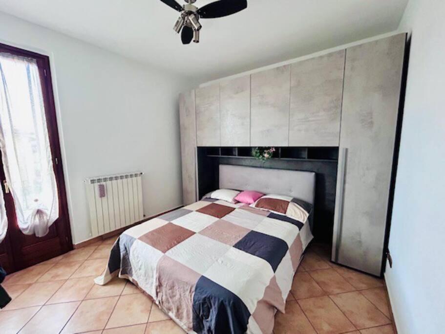 Casa Lucia A Carugo Appartement Buitenkant foto